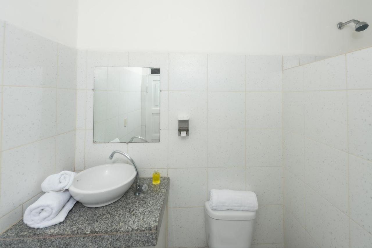Hostal North Seymour Puerto Ayora  Esterno foto