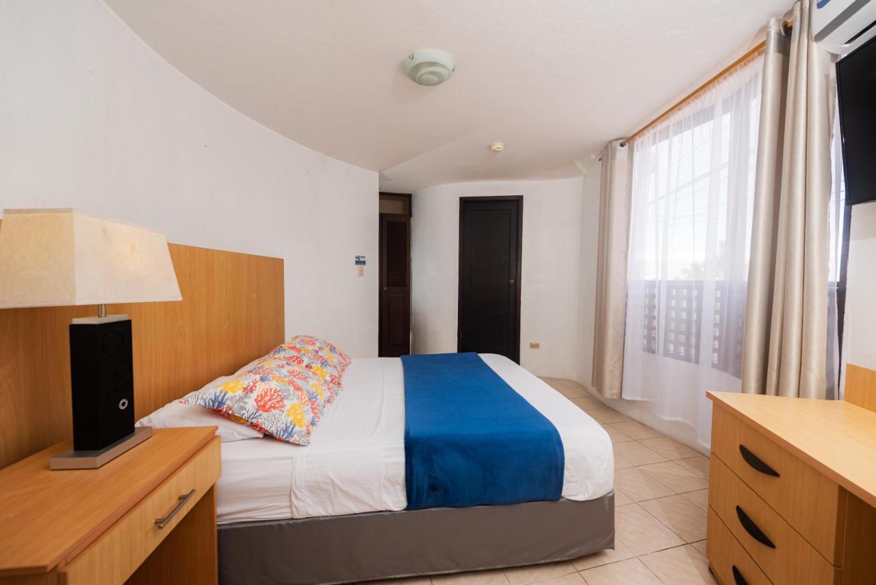 Hostal North Seymour Puerto Ayora  Esterno foto