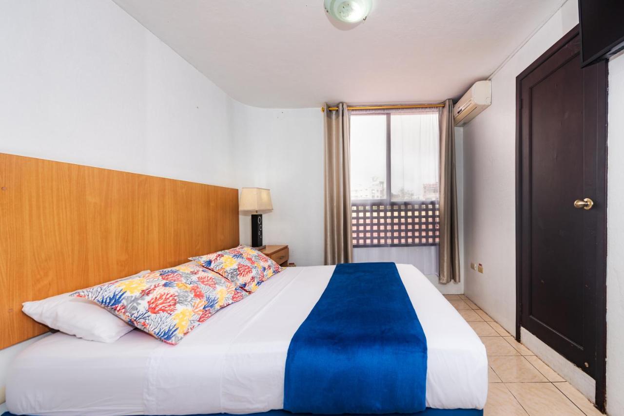 Hostal North Seymour Puerto Ayora  Esterno foto