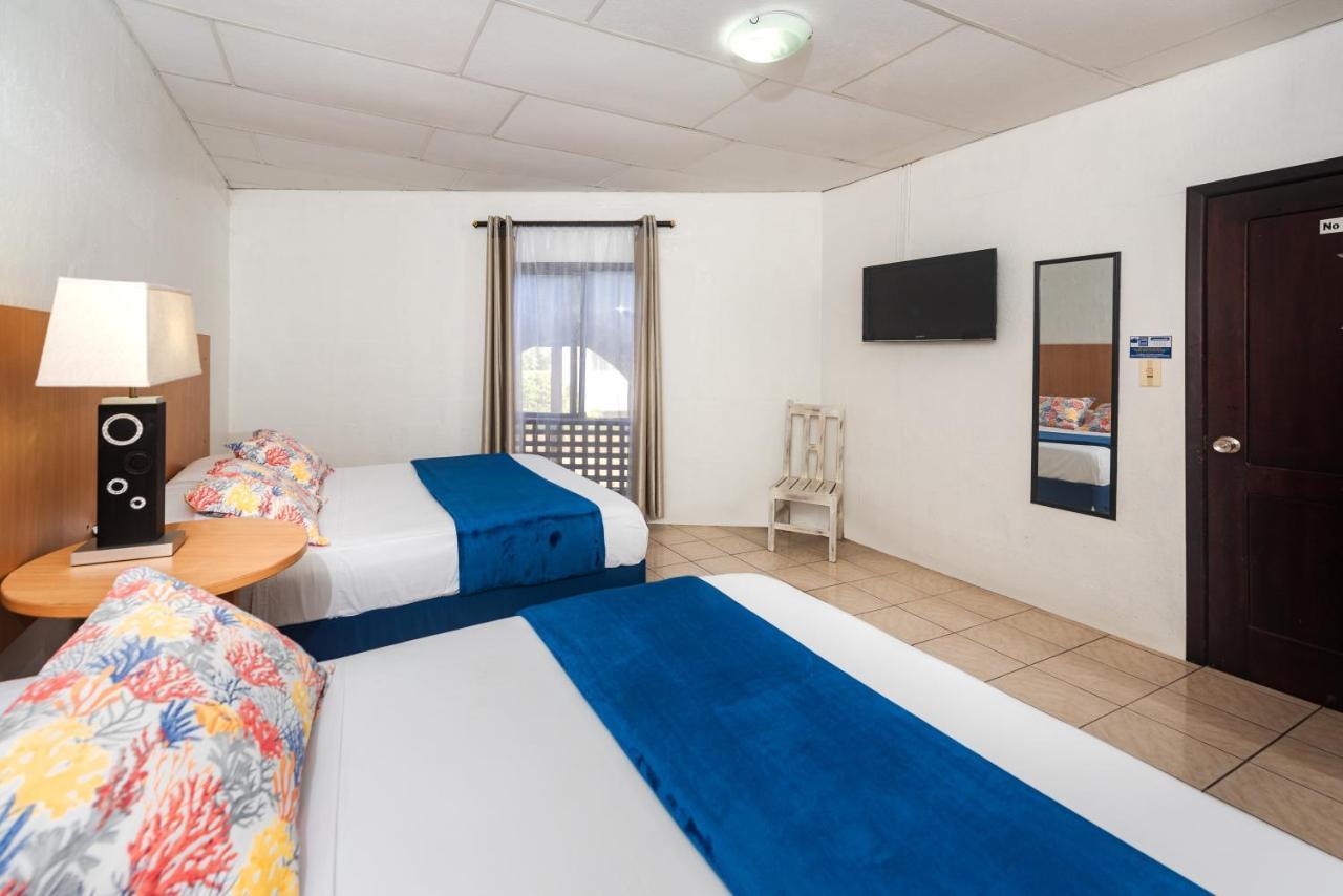 Hostal North Seymour Puerto Ayora  Esterno foto